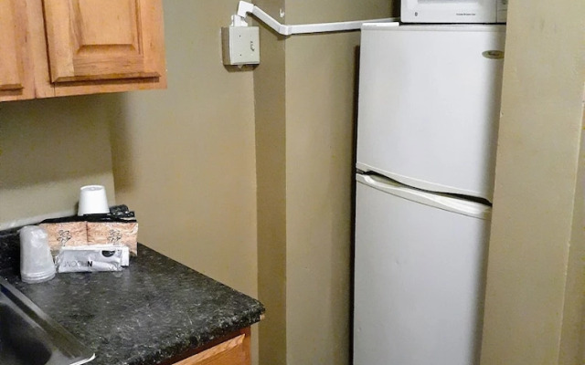 Tioga Suites Hotel - Chanute