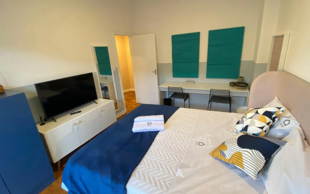 Apartamento encantador em prédio histórico