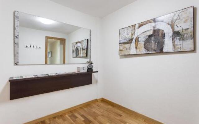 Art House Fira Apartments