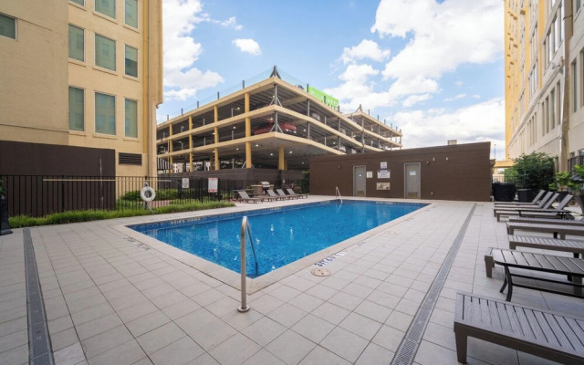 Downtown Dallas Loft