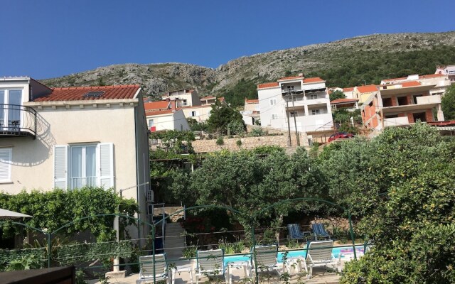 Villa Marghareta - Deluxe App Marghareta