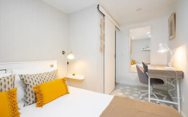 Porto City Center Comfort & Stylishly Furnished
