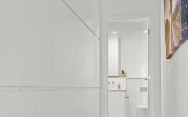 StayAU Modern Townhouse
