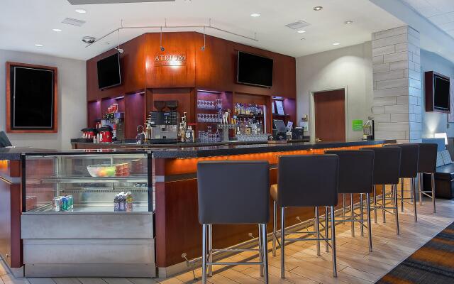 Holiday Inn University Plaza-Bowling Green by IHG