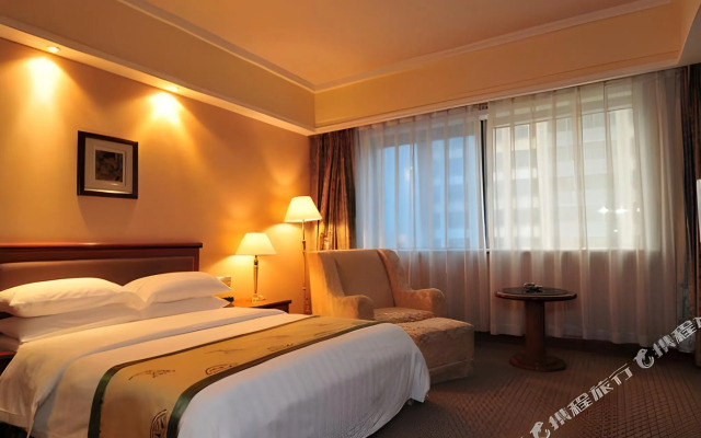 Luxemon Hotel（Pudong Shanghai）