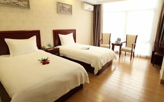 GreenTree Inn GuangDong HuiZhou South Railway Station DanShui RenMin Road Business Hotel – Guest Rooms – Huizhou