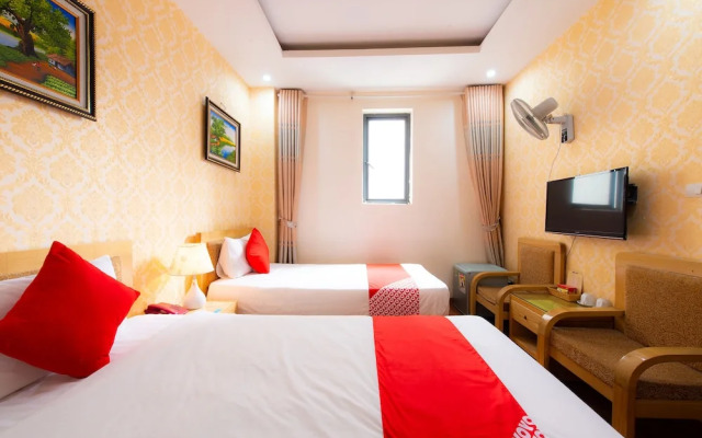 Dragon Hotel