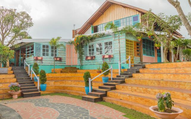 RedDoorz near Kampung Gajah 2