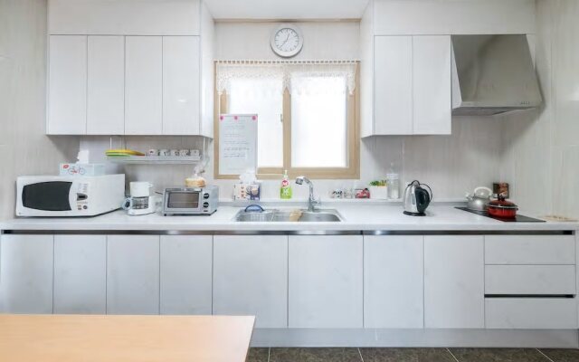 Hub Guest House