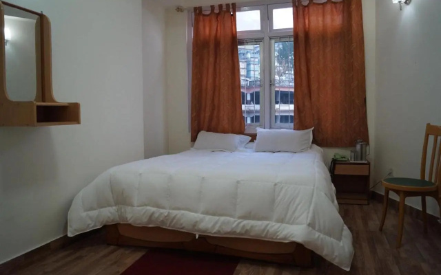 Hotel Renam