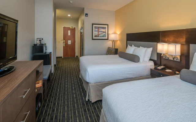 Hotel Aura SFO
