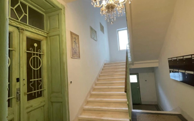 Red&Black Apartment City centr