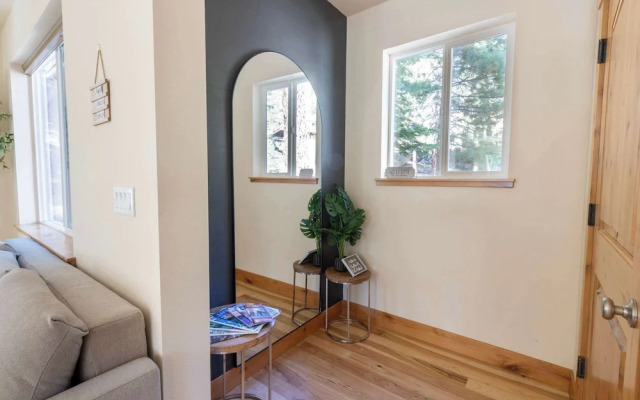 The Elevator House Sleeps 10!