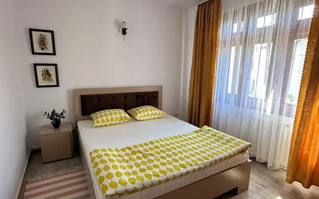 Serenity Apartments and Studios