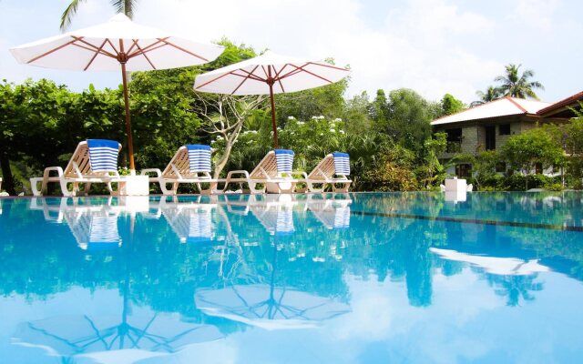 Waterside Bentota