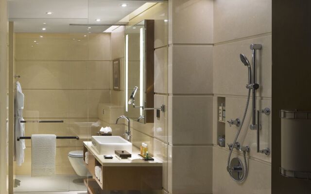 Courtyard Kochi Airport