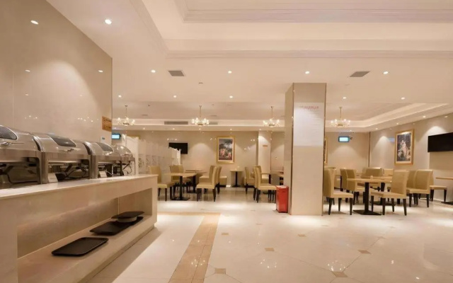 Vienna Hotel (Shenzhen Pingdi Huancheng South Road) – Lobby – Shenzhen