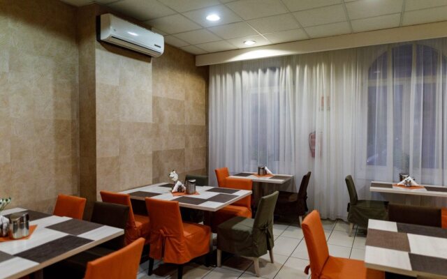 Star City Hotel