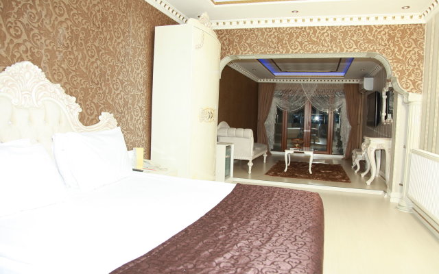 Royal Anka Hotel