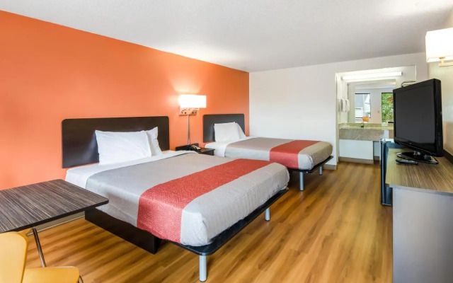 Econo Lodge Salem