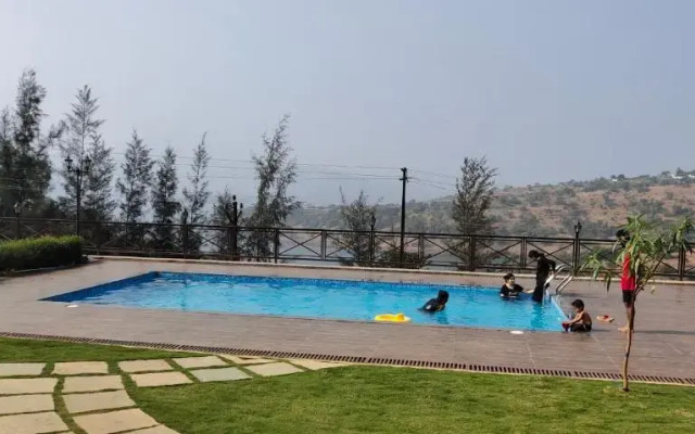 Green Velvet Resort-Near Pawna Lake