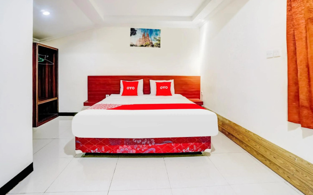 Hotel O Siwalankerto Near Surabaya Carnival