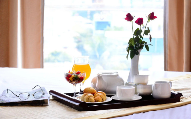 Thanh Lich Hue Hotel