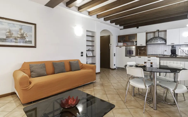 Italianway - Tadino 13 B