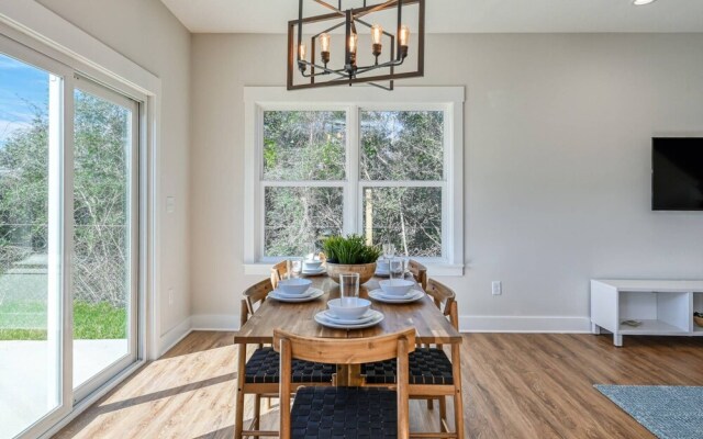 Array of Sunshine Beach House