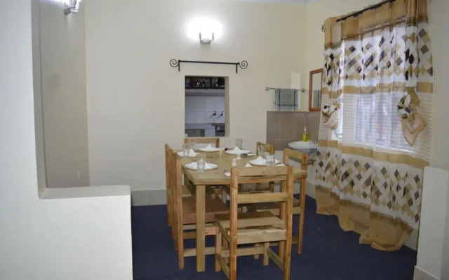 Swahili Home Stay