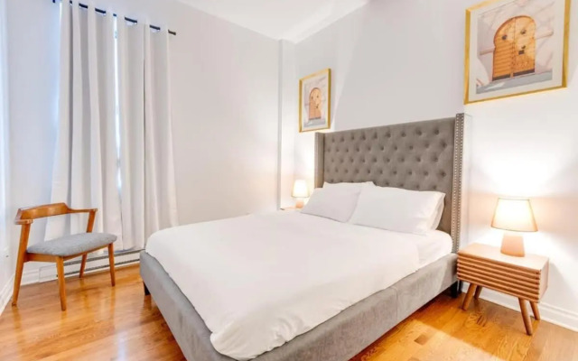 M11 Stylish Modern 3BR in Prime Location