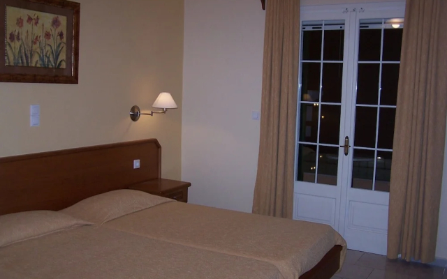Perros  Hotel