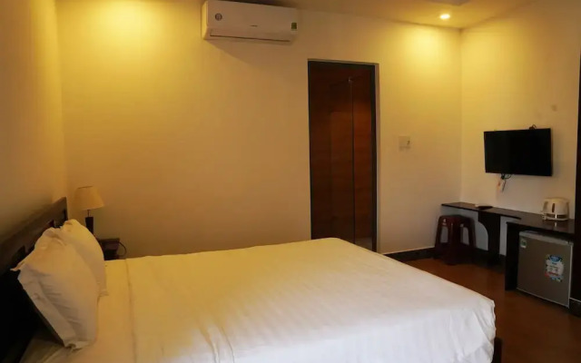 Hoang Y Homestay
