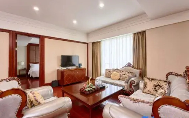 Phoenix International Hotel