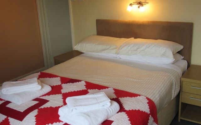 Avoncourt Lodge