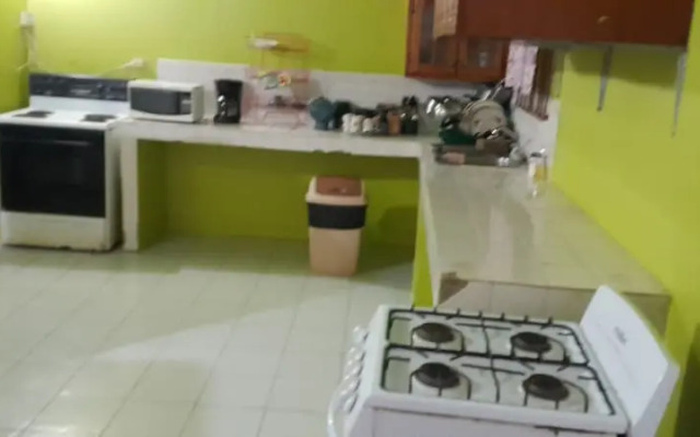 The Cozy Family Inn Guesthouse