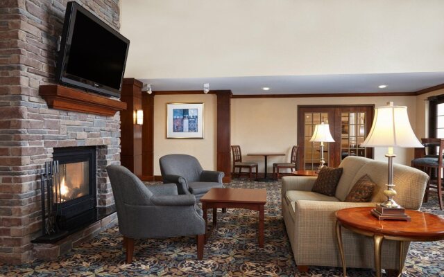 Staybridge Suites Milwaukee Airport South by IHG
