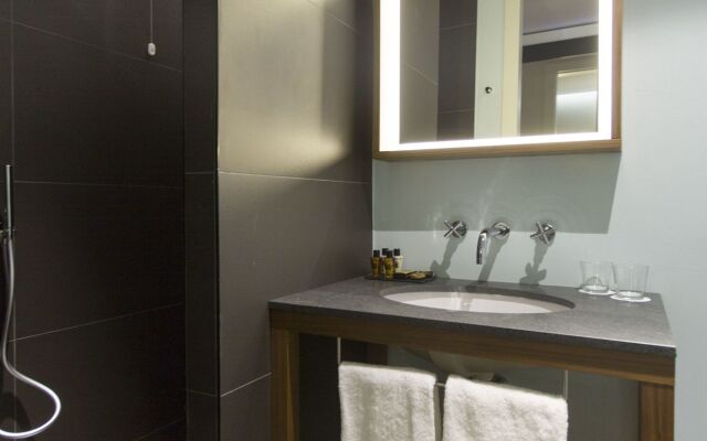 Savona 18 Suites