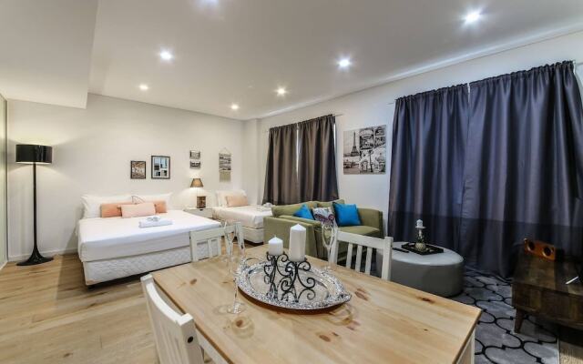 A13-darling Harbour Studio