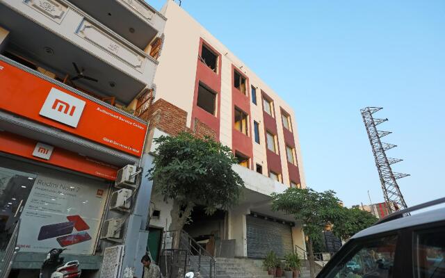 OYO 625 Svaruchi Inn