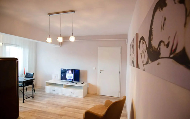 Metropolitan Iassium Luxury Suites