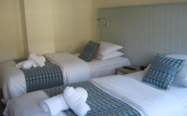 The New Three Mariners Inn