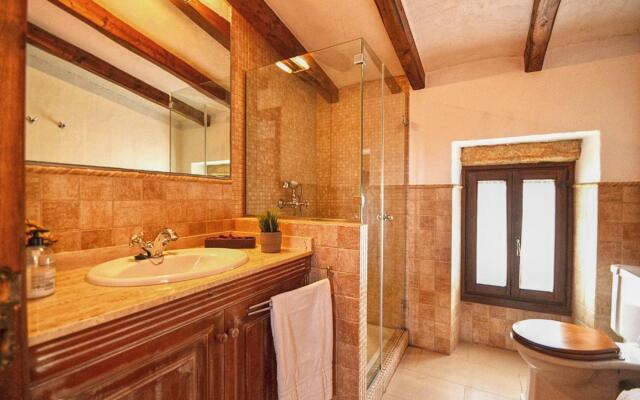 Restored holiday home in Búger with private pool