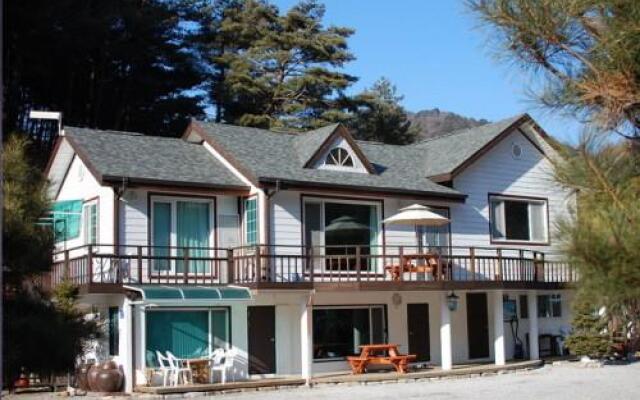 Youngwol Hanwoori Pension