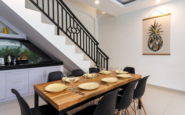 Villa Pineapple Seminyak