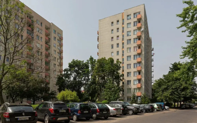 Apartment With Three Bedrooms by Renters