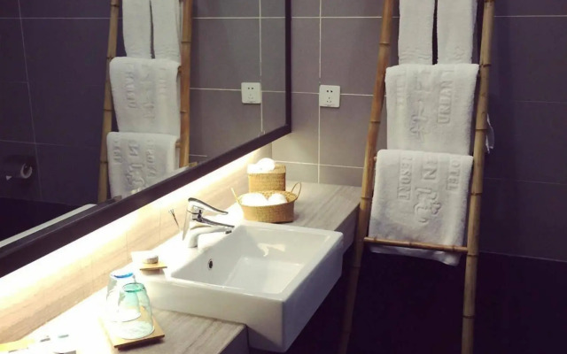 The Hotel Zen Urban Resort