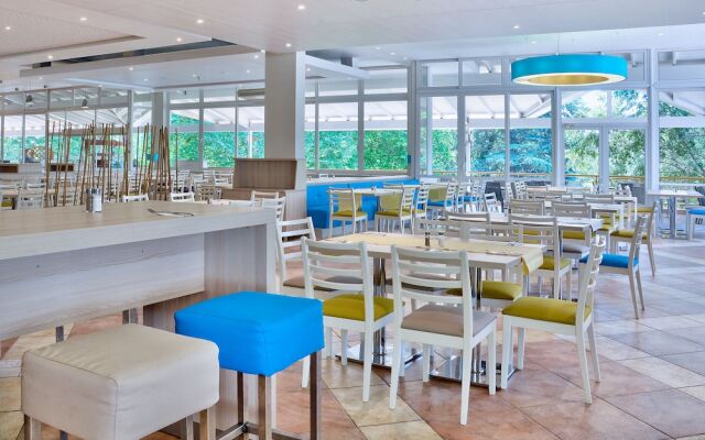 Ralitsa Aqua Club