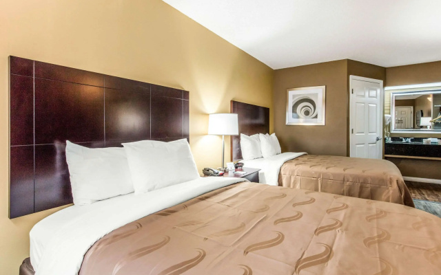 Quality Inn Bessemer I-20 exit 108