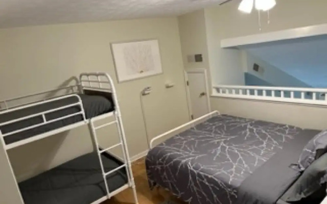 Condo Wintergreen pet Friendly Pool Access